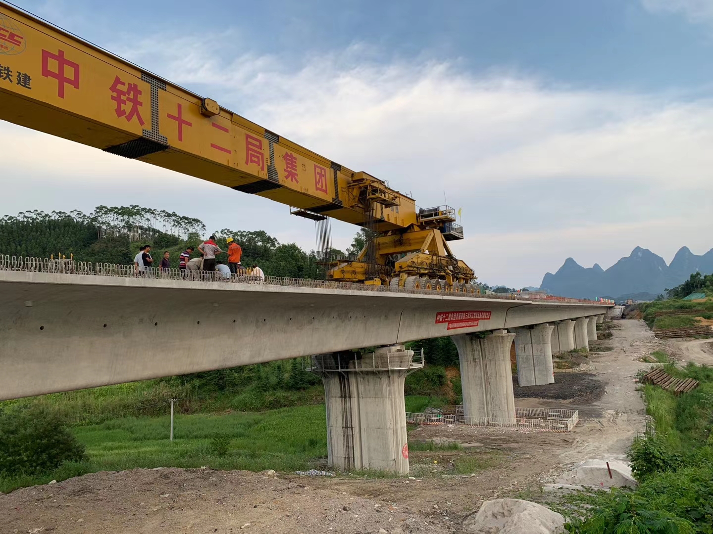 莒县预应力加固在公路桥梁施工应用